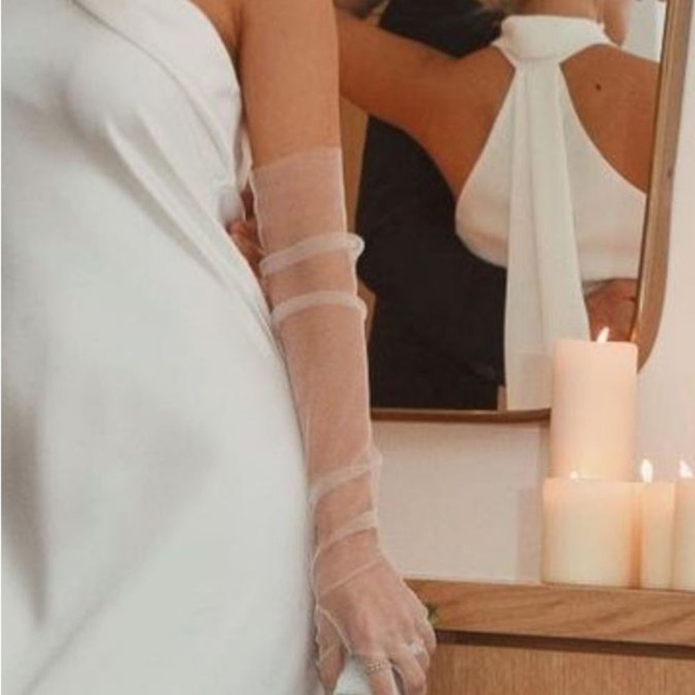 Just Some Wedding Ideas Inspiration Etc, Cause I Hoard Too Much Digitally - Picture 3 of 10
